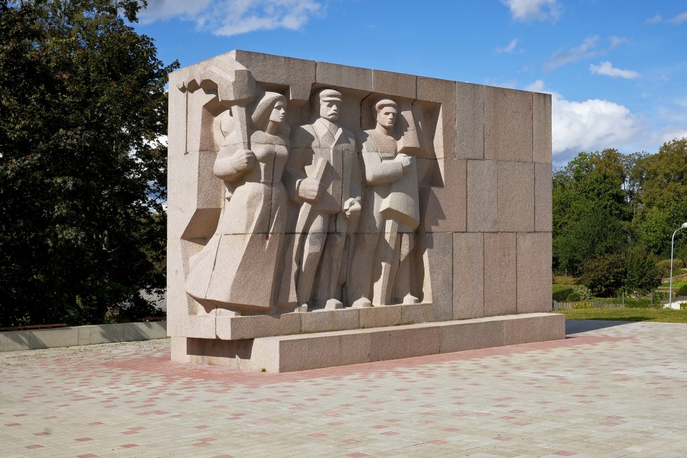 Monument of 1905–1907 Revolution participants, Talsi