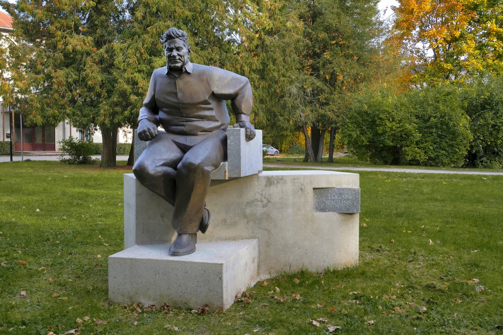 Monument to Edgars Kauliņš in Lielvārde Monument to Edgars Kauliņš in Lielvārde