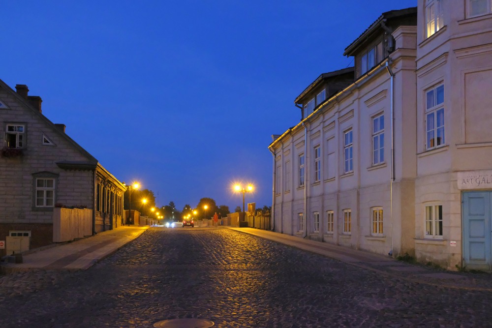 Old Town of Kuldīga, Baznīcas Street