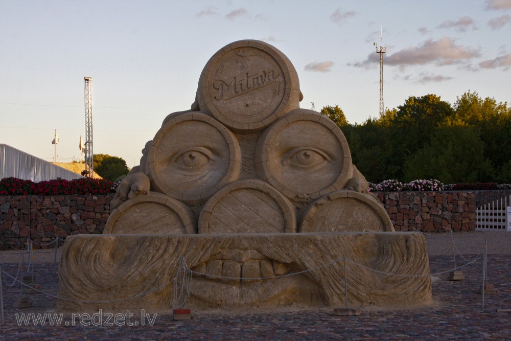 Smilšu skulptūra - "Mītava" smilšu bārs (Inese Valtere)