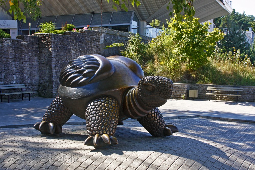 Sculpture "Bruņurupucis" (the Turtle), Jūrmala