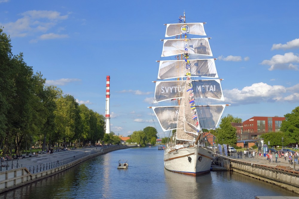 View from the bridge of the sailing ship Meridianas on Dane river