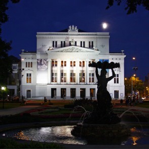 Latvijas Nacionālā opera naktī Latvijas Nacionālā opera naktī