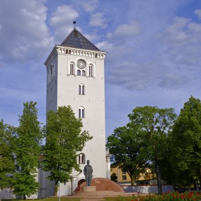 Jelgava Holy Trinity Church Tower and Monument to Jānis Čakste Jelgava Holy Trinity Church Tower and Monument to Jānis Čakste