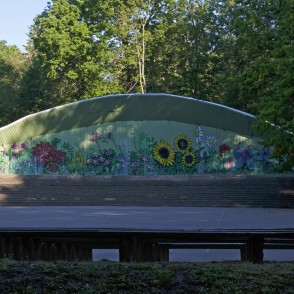 Eleja Manor Park Stage Eleja Manor Park Stage