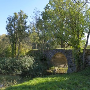 Mūrmuiža Arched Stone Bridge over River Vilce Mūrmuiža Arched Stone Bridge over River Vilce