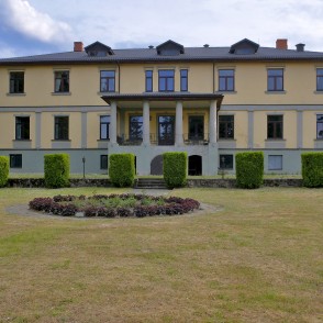 Grašu muižas kungu māja Grašu muižas kungu māja