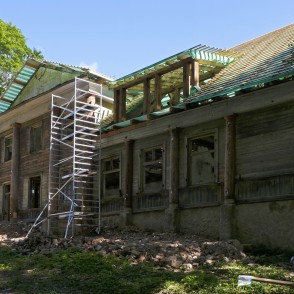 Tiek atjaunota Vārenbrokas muiža Tiek atjaunota Vārenbrokas muiža