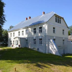 Dvietes senā kantora būve – „Muižas ēka” Dvietes senā kantora būve – „Muižas ēka”