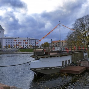 Pontoon - Banquet Hall Silva on Water and View of Jelgava from Pasta Island Pontoon - Banquet Hall Silva on Water and View of Jelgava from Pasta Island